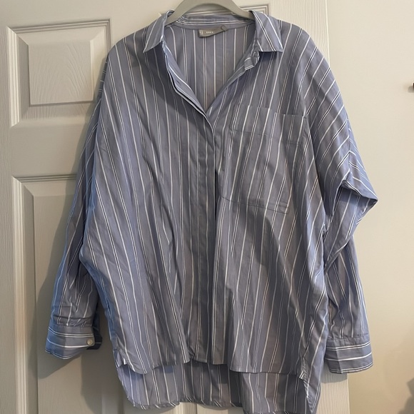 Everlane Oversized Silky Cotton Shirt - Picture 5 of 6